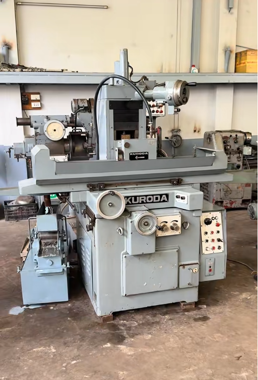 Giá máy mài phẳng thay đổi theo kích thước bàn, tải phôi và yêu cầu gia công thực tế