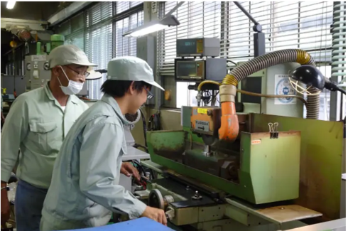 C&ocirc;ng nghệ sản xuất v&agrave; tổ chức vận h&agrave;nh