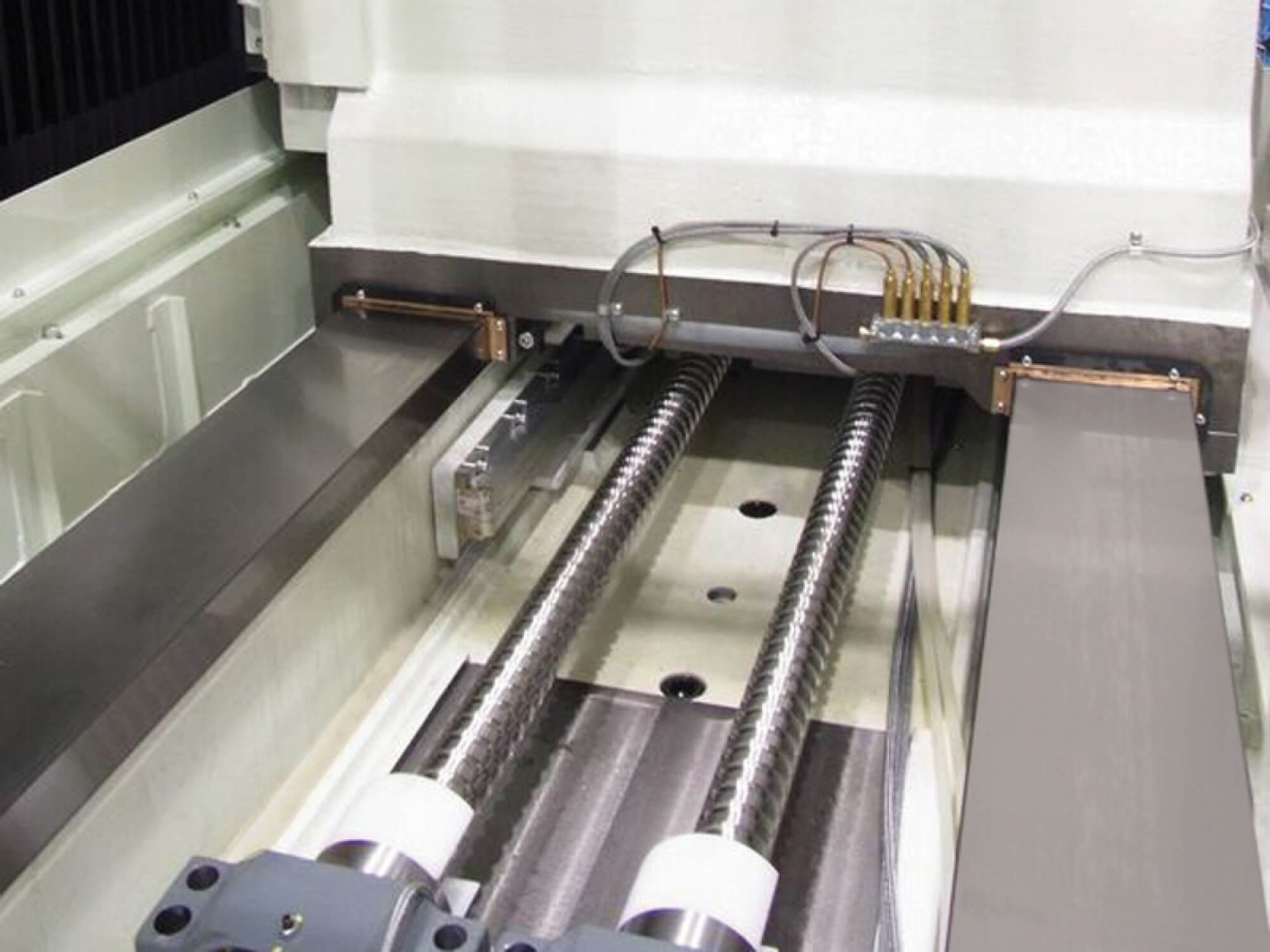 băng dẫn hướng dạng hộp