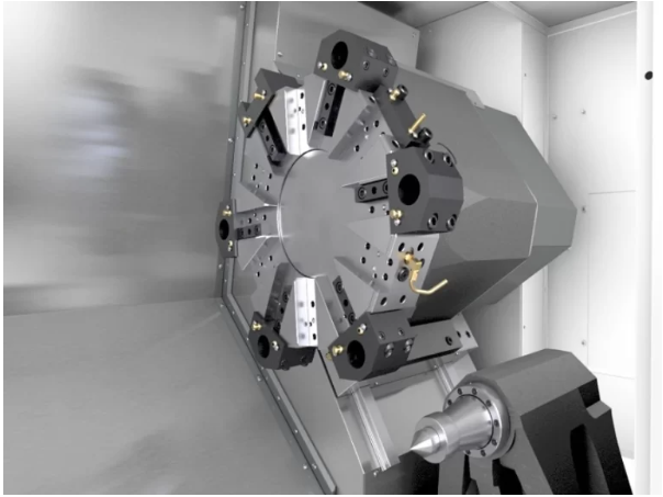Đài dao turret trên máy tiện CNC 2 đài dao