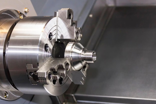 Gi&aacute; m&aacute;y tiện CNC phụ thuộc lớn v&agrave;o cấu h&igrave;nh v&agrave; nhu cầu gia c&ocirc;ng thực tế